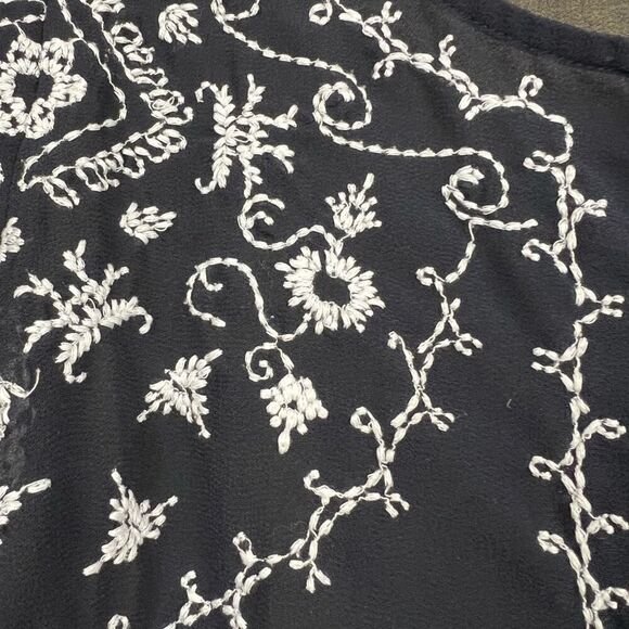 Free People Top Blouse Embroidered Oversized White Black Size XS - Picture 2 of 5